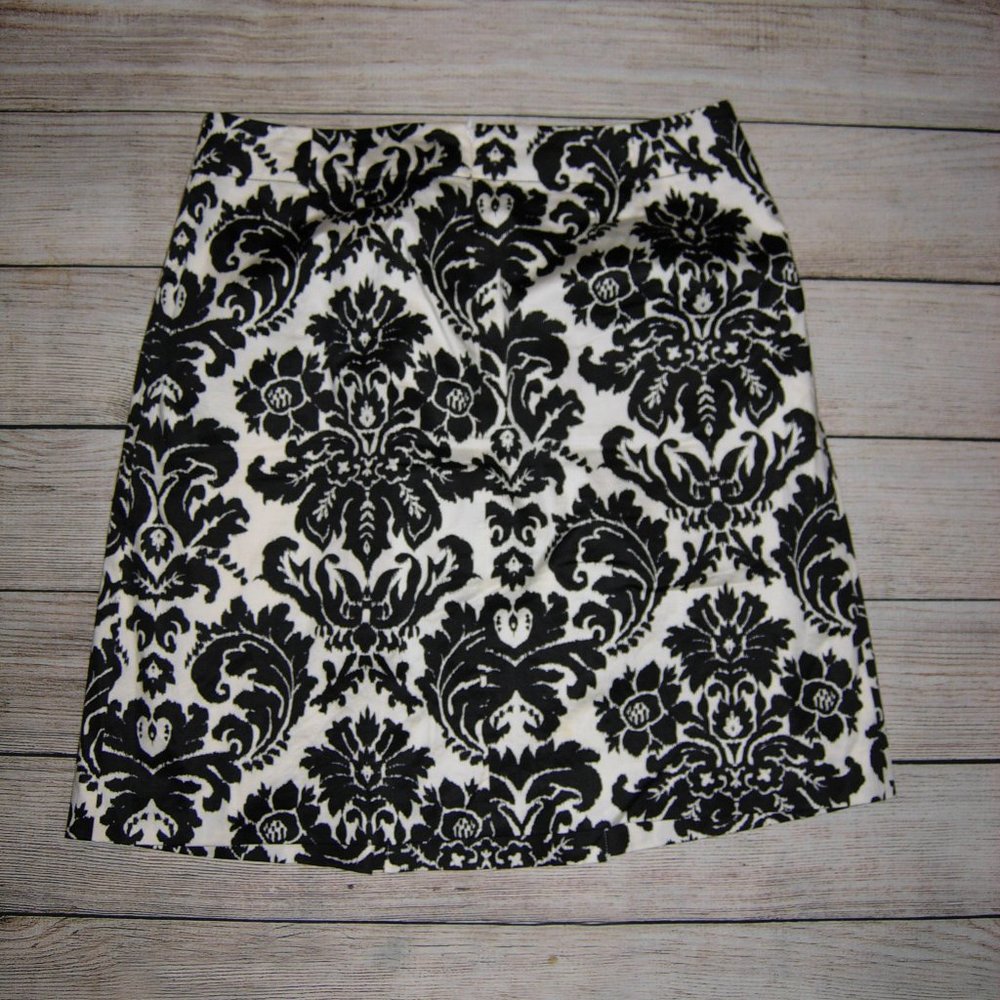 LOFT Black White Pleat Front Skirt 8